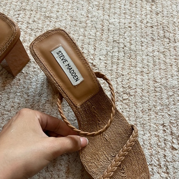 Steve Madden Women's Tan Sandals Braided - Picture 3 of 7